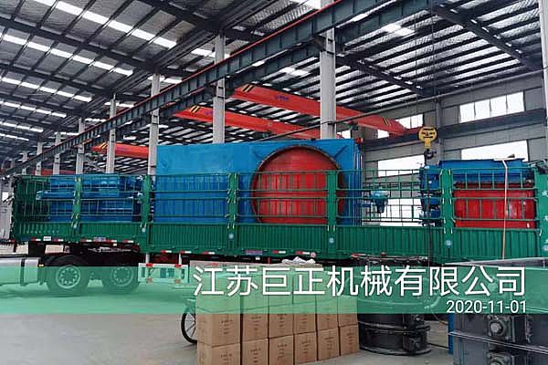 一批煙道插板閥制作完工,發貨準備中